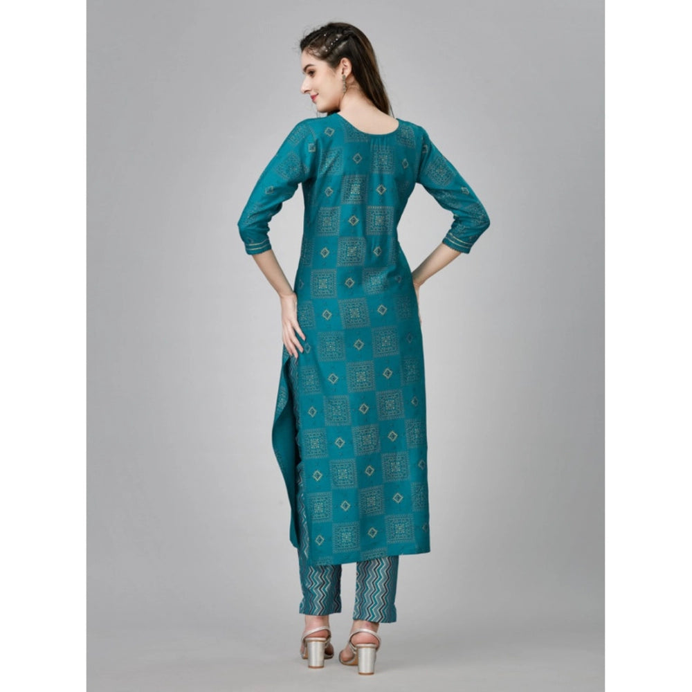 Women's Casual 3-4 th Sleeve Embroidery Rayon Kurti Pant Set (Green)