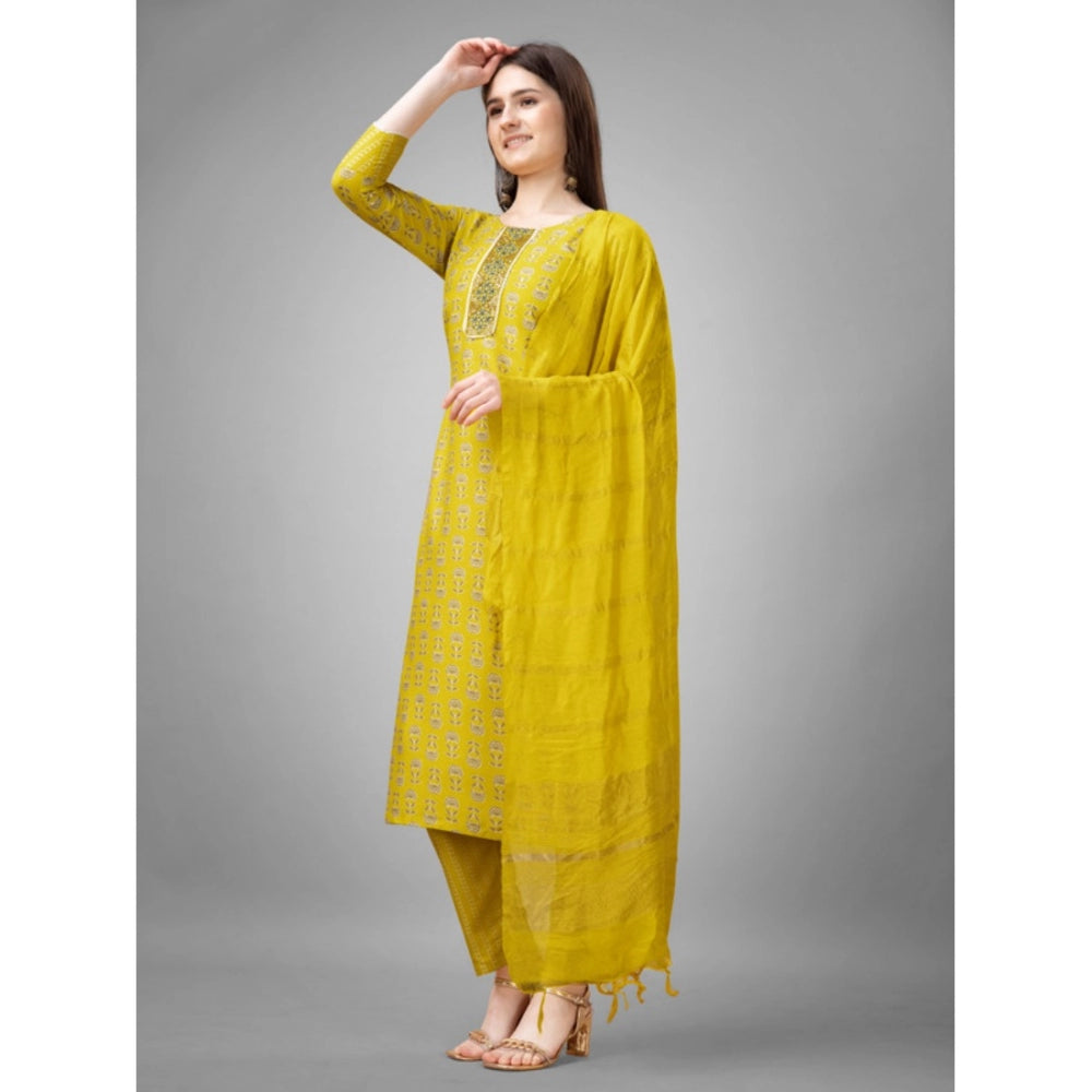 Women's Casual 3-4 th Sleeve Embroidery Rayon Kurti Pant Dupatta Set (Yellow)