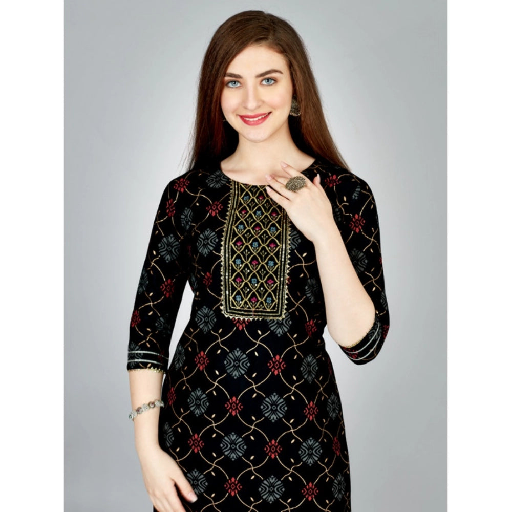 Women's Casual 3-4 th Sleeve Embroidery Rayon Kurti Pant Set (Black)