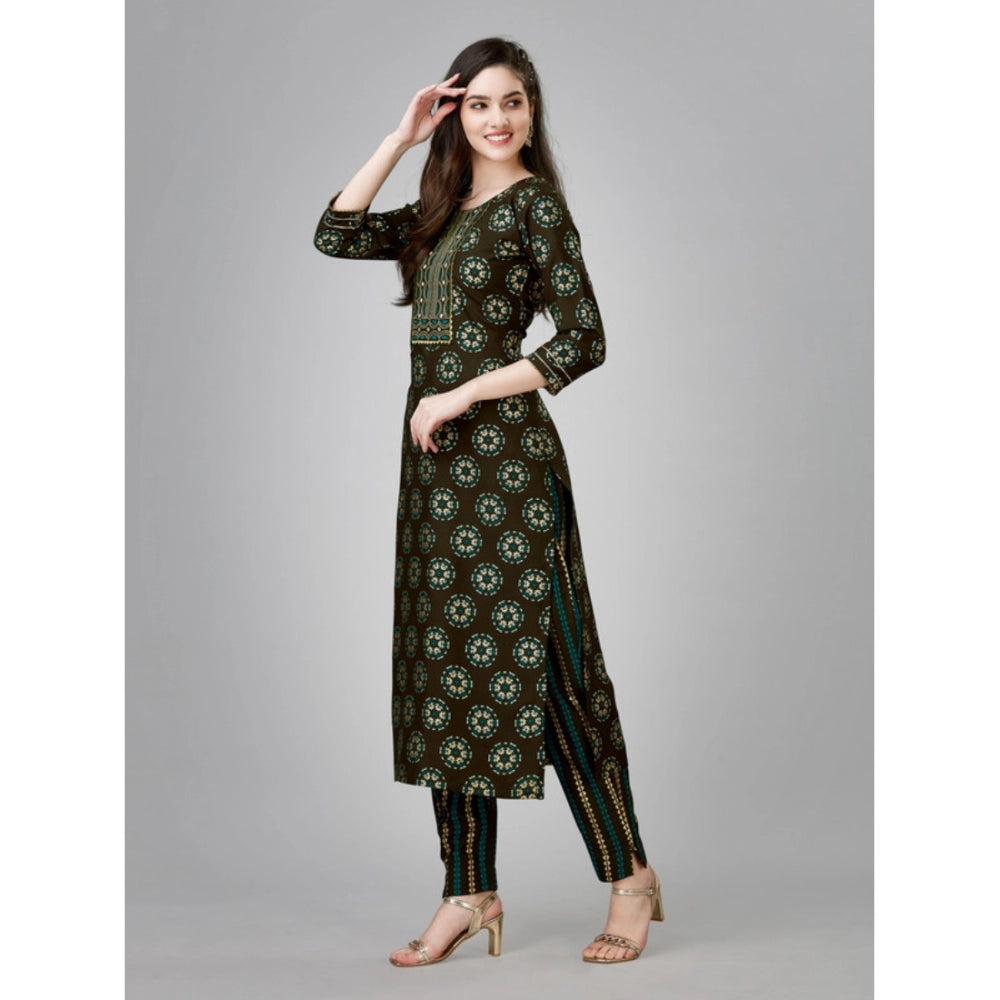 Women's Casual 3-4 th Sleeve Embroidery Rayon Kurti Pant Set (Brown)