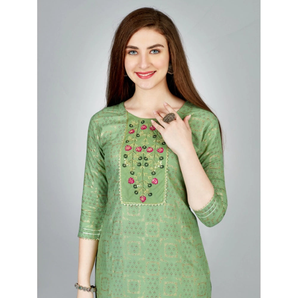 Women's Casual 3-4 th Sleeve Embroidery Rayon Kurti Pant Set (Light Green)