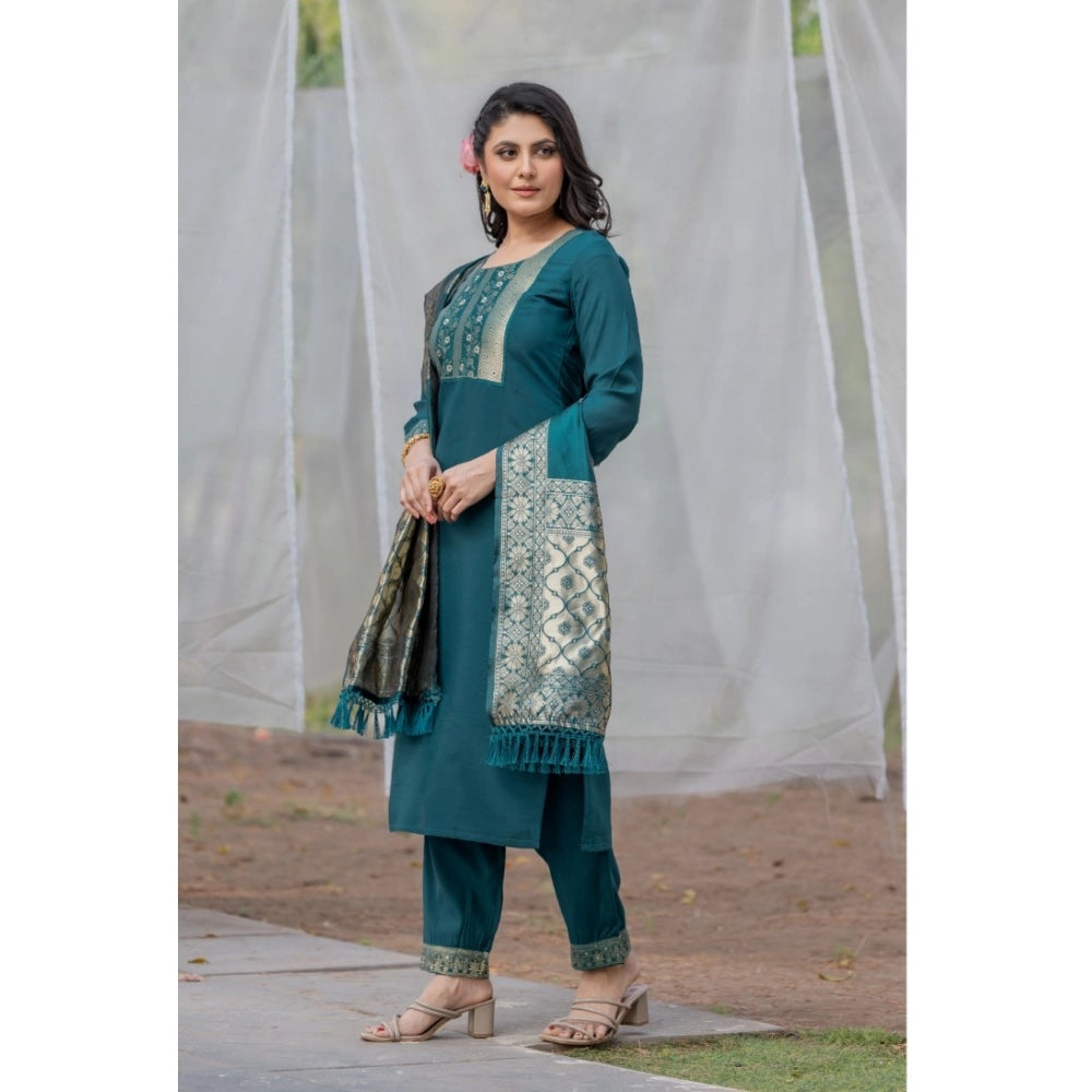 Women's Rayon Printed Round Neck Kurti with Pant and Dupatta Set (Green)